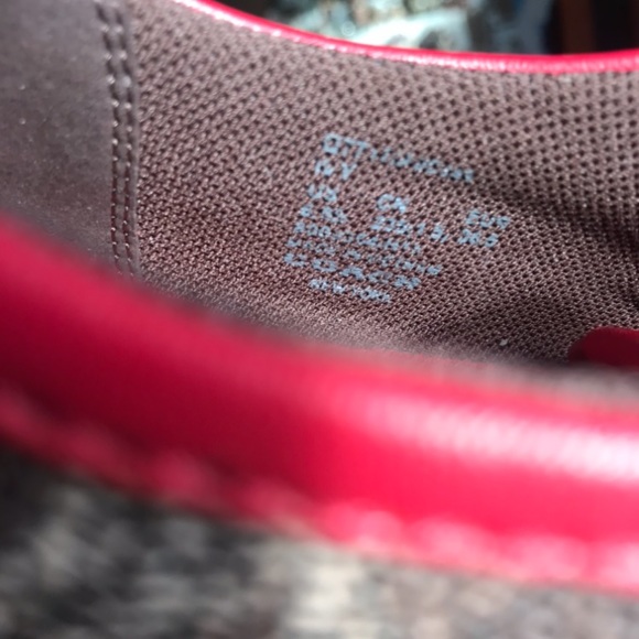 Coach red and brown sneakers - Picture 10 of 13